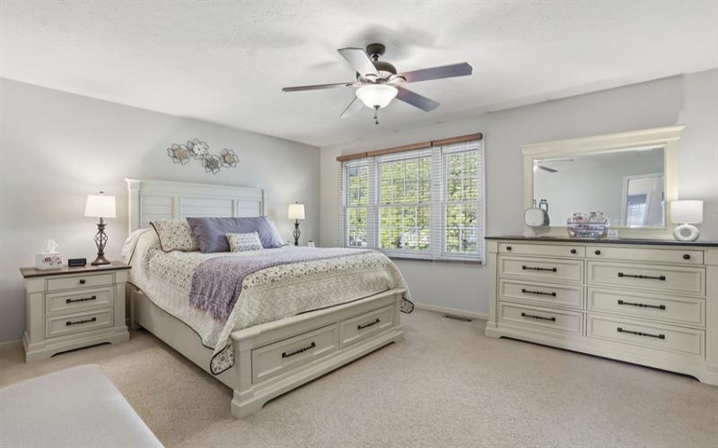 395 Jubilee DRIVE, Bridgeville, 15017, 3 Bedrooms Bedrooms, 8 Rooms Rooms,1.1 BathroomsBathrooms,Residential,For Sale,Jubilee,1750939