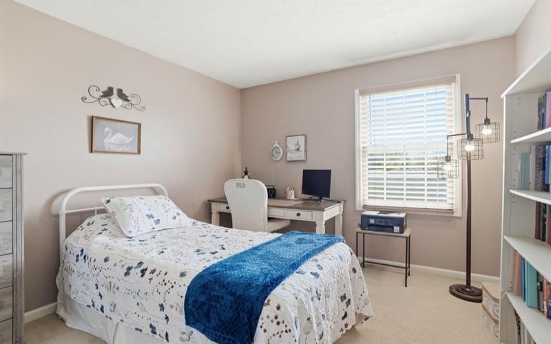 395 Jubilee DRIVE, Bridgeville, 15017, 3 Bedrooms Bedrooms, 8 Rooms Rooms,1.1 BathroomsBathrooms,Residential,For Sale,Jubilee,1750939