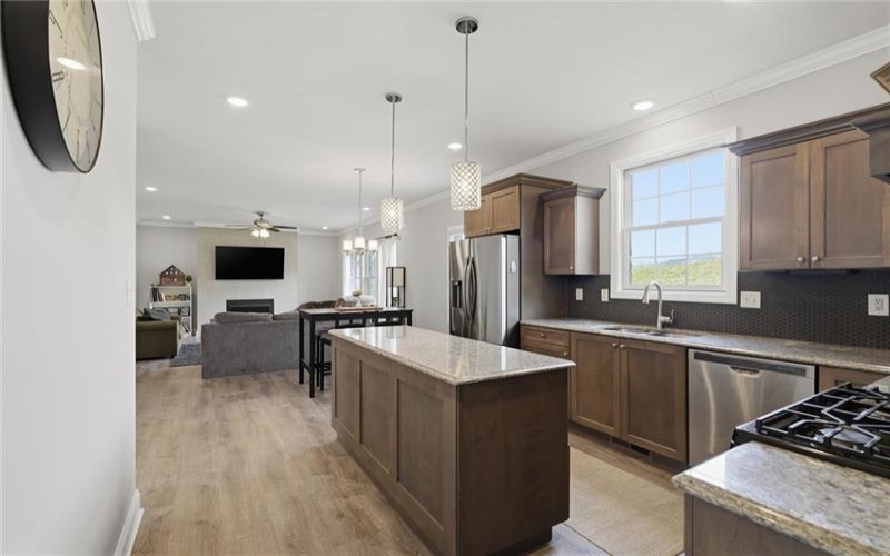 301 Juniper Way, McMurray, 15317, 3 Bedrooms Bedrooms, 12 Rooms Rooms,3.1 BathroomsBathrooms,Residential,For Sale,Juniper Way,1749529