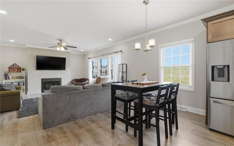 301 Juniper Way, McMurray, 15317, 3 Bedrooms Bedrooms, 12 Rooms Rooms,3.1 BathroomsBathrooms,Residential,For Sale,Juniper Way,1749529