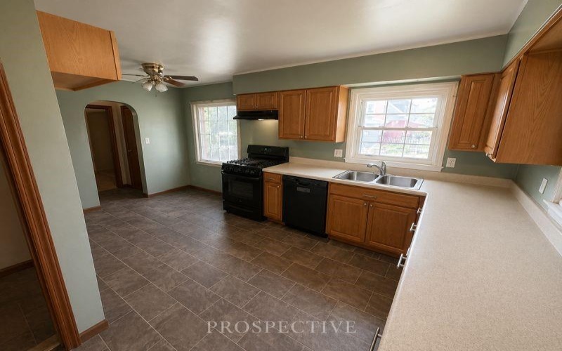 14 Hogsett St, Uniontown, 15401, 3 Bedrooms Bedrooms, ,1.1 BathroomsBathrooms,Residential,For Sale,Hogsett St,1749532