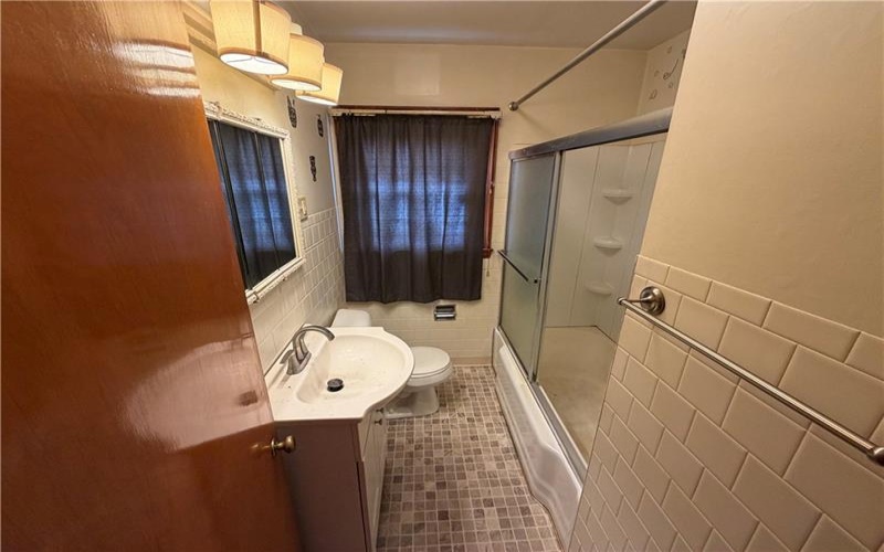 14 Hogsett St, Uniontown, 15401, 3 Bedrooms Bedrooms, ,1.1 BathroomsBathrooms,Residential,For Sale,Hogsett St,1749532