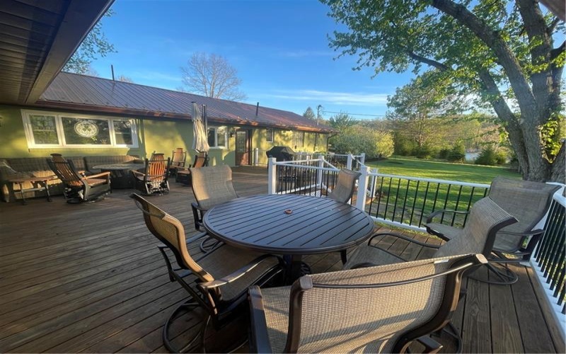 615 Westerly Lane, Ligonier, 15658, 4 Bedrooms Bedrooms, 10 Rooms Rooms,2.1 BathroomsBathrooms,Residential,For Sale,Westerly Lane,1750726