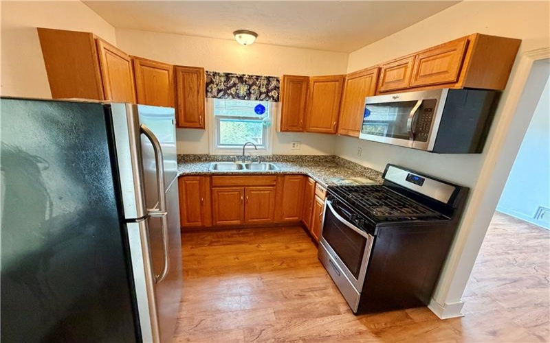 103 Delaware Ave, Uniontown, 15401, 4 Bedrooms Bedrooms, ,1 BathroomBathrooms,Residential,For Sale,Delaware Ave,1750738