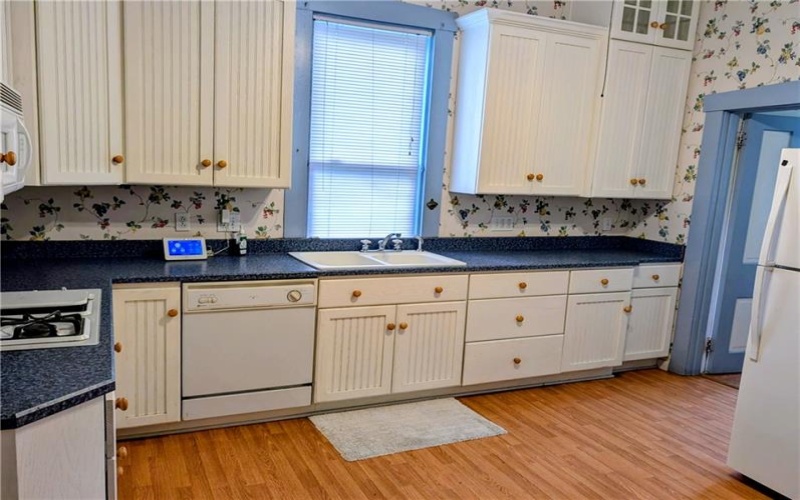436 Maple Ave, Greensburg, 15601, 3 Bedrooms Bedrooms, 8 Rooms Rooms,1.1 BathroomsBathrooms,Residential,For Sale,Maple Ave,1750847