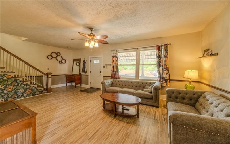 824 Marne Ave, Monongahela, 15063, 3 Bedrooms Bedrooms, 5 Rooms Rooms,2 BathroomsBathrooms,Residential,For Sale,Marne Ave,1750961