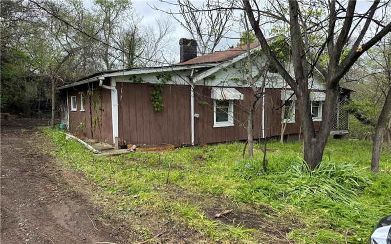 50 Terrace Drive, Charleroi, 15022, 2 Bedrooms Bedrooms, ,1.1 BathroomsBathrooms,Residential,For Sale,Terrace Drive,1750983