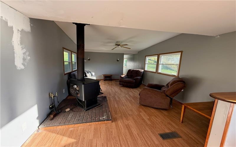 192 Van Druff Road, Spraggs / Perry Township, 15362, 2 Bedrooms Bedrooms, ,2 BathroomsBathrooms,Residential,For Sale,Van Druff Road,1751032