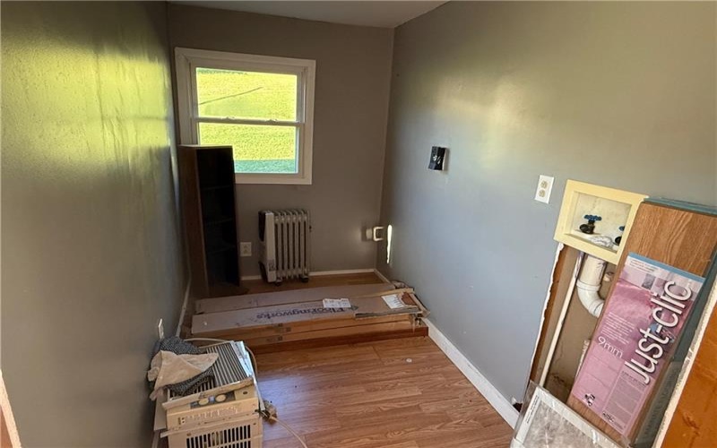 192 Van Druff Road, Spraggs / Perry Township, 15362, 2 Bedrooms Bedrooms, ,2 BathroomsBathrooms,Residential,For Sale,Van Druff Road,1751032