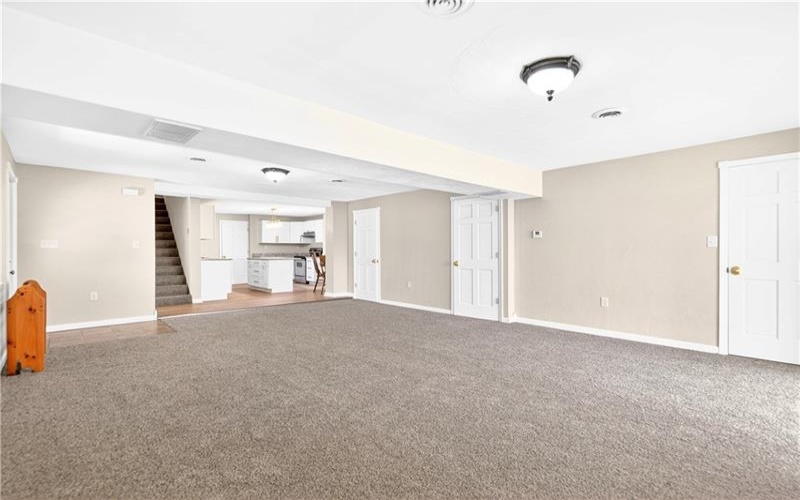 116 Dutchtown Rd, Herminie, 15637, 6 Bedrooms Bedrooms, 9 Rooms Rooms,2.1 BathroomsBathrooms,Residential,For Sale,Dutchtown Rd,1751047