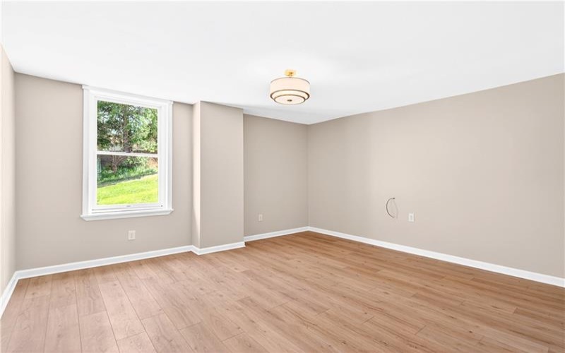 116 Dutchtown Rd, Herminie, 15637, 6 Bedrooms Bedrooms, 9 Rooms Rooms,2.1 BathroomsBathrooms,Residential,For Sale,Dutchtown Rd,1751047