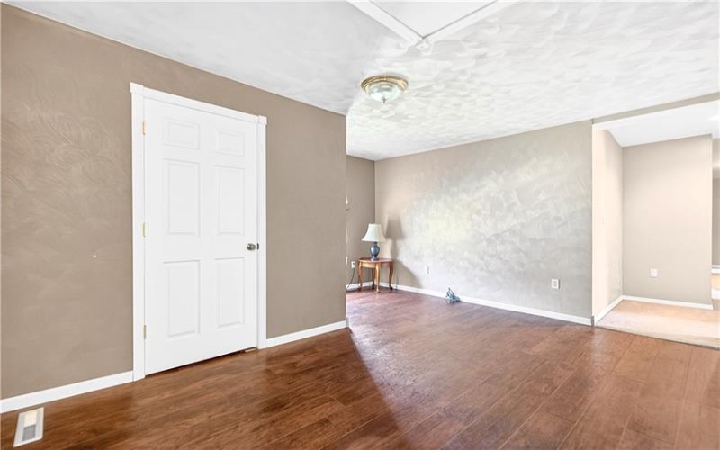 116 Dutchtown Rd, Herminie, 15637, 6 Bedrooms Bedrooms, 9 Rooms Rooms,2.1 BathroomsBathrooms,Residential,For Sale,Dutchtown Rd,1751047