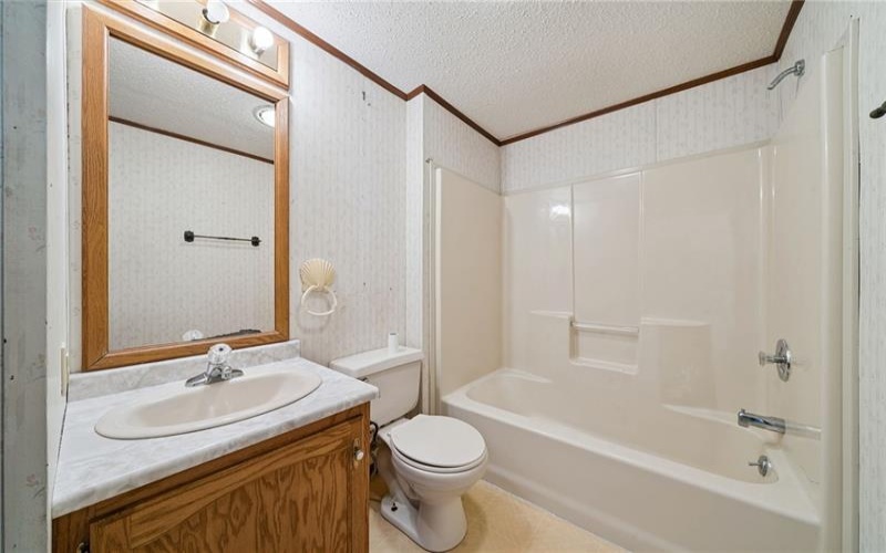 236 Ridge Ln, Murrysville, 15668, 3 Bedrooms Bedrooms, 6 Rooms Rooms,2 BathroomsBathrooms,Residential,For Sale,Ridge Ln,1737250