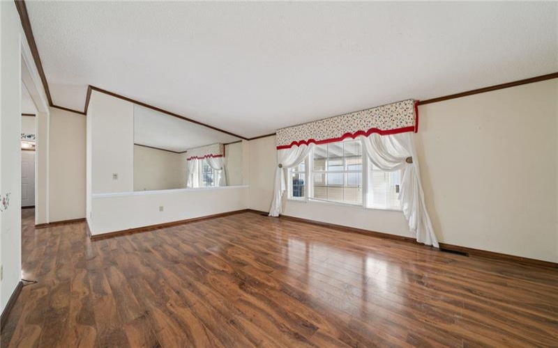 236 Ridge Ln, Murrysville, 15668, 3 Bedrooms Bedrooms, 6 Rooms Rooms,2 BathroomsBathrooms,Residential,For Sale,Ridge Ln,1737250
