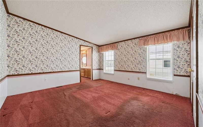 236 Ridge Ln, Murrysville, 15668, 3 Bedrooms Bedrooms, 6 Rooms Rooms,2 BathroomsBathrooms,Residential,For Sale,Ridge Ln,1737250
