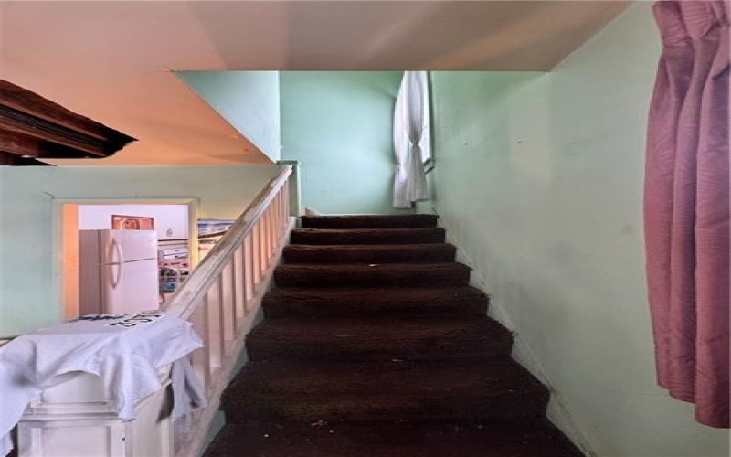 325 Crest Ave, Charleroi, 15022, 3 Bedrooms Bedrooms, ,1 BathroomBathrooms,Residential,For Sale,Crest Ave,1750561