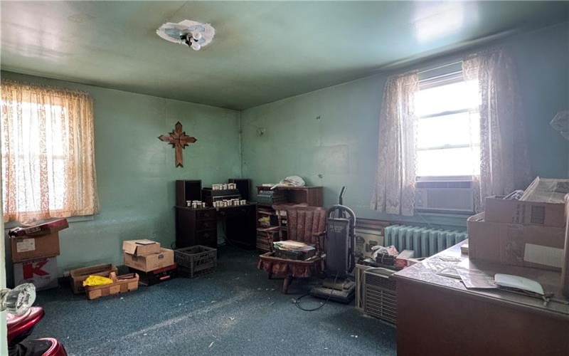 325 Crest Ave, Charleroi, 15022, 3 Bedrooms Bedrooms, ,1 BathroomBathrooms,Residential,For Sale,Crest Ave,1750561