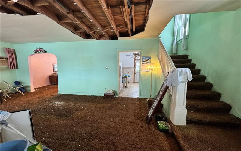 325 Crest Ave, Charleroi, 15022, 3 Bedrooms Bedrooms, ,1 BathroomBathrooms,Residential,For Sale,Crest Ave,1750561