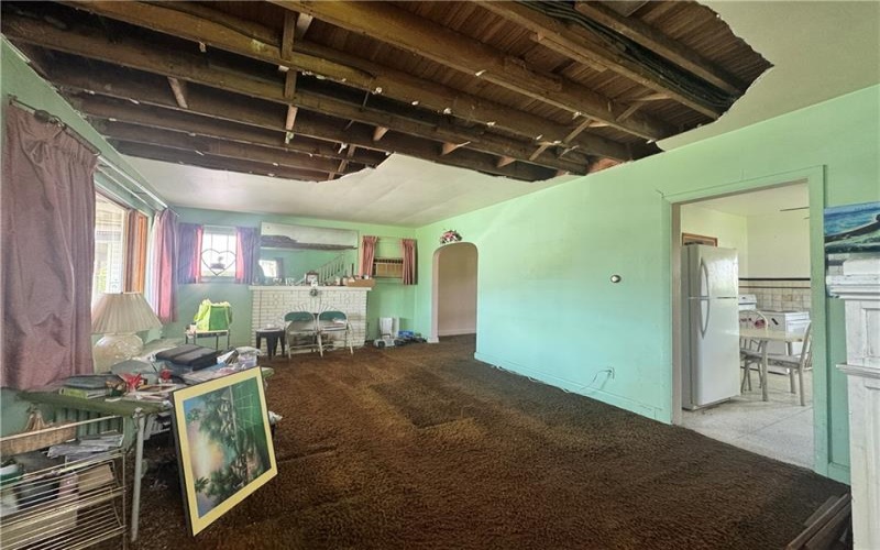 325 Crest Ave, Charleroi, 15022, 3 Bedrooms Bedrooms, ,1 BathroomBathrooms,Residential,For Sale,Crest Ave,1750561