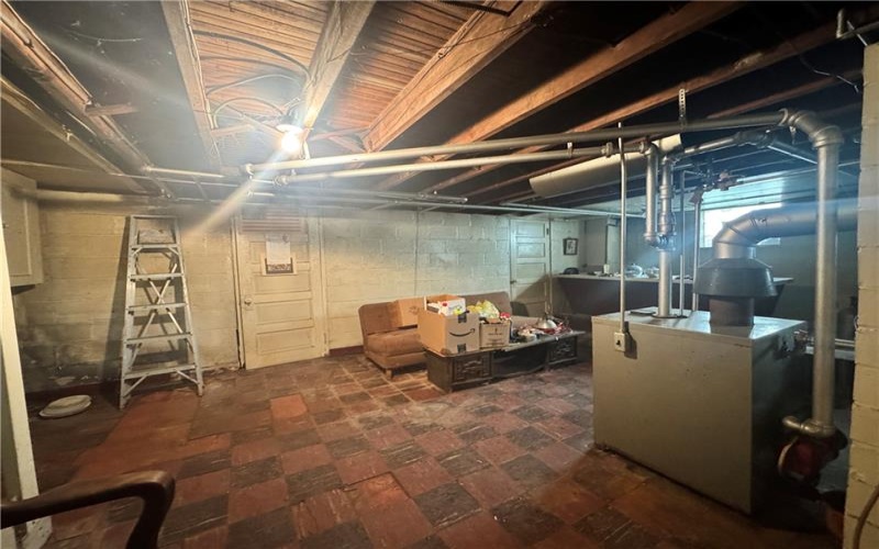 325 Crest Ave, Charleroi, 15022, 3 Bedrooms Bedrooms, ,1 BathroomBathrooms,Residential,For Sale,Crest Ave,1750561
