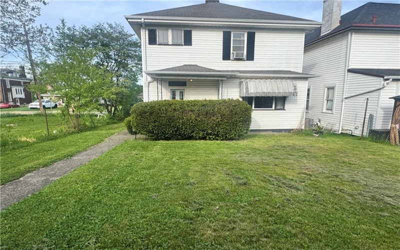 325 Crest Ave, Charleroi, 15022, 3 Bedrooms Bedrooms, ,1 BathroomBathrooms,Residential,For Sale,Crest Ave,1750561