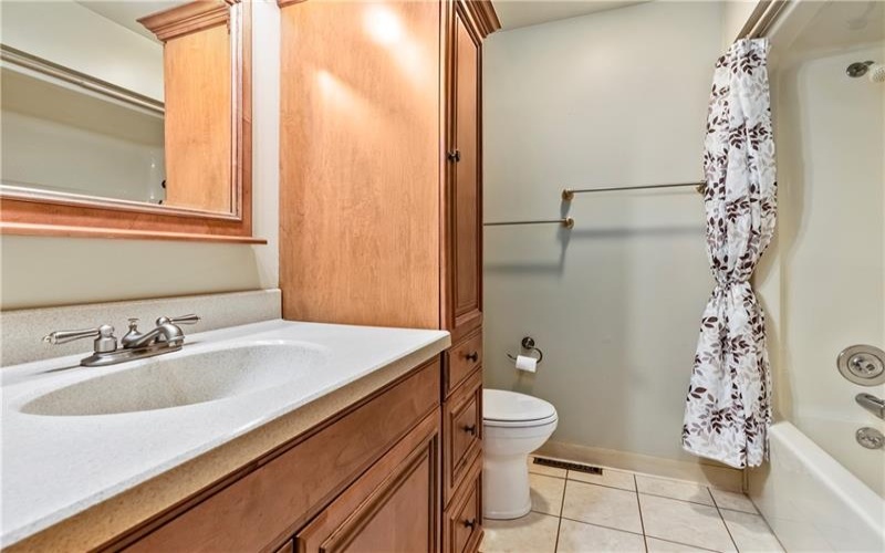 1920 Route 519, Canonsburg, 15317, 3 Bedrooms Bedrooms, 9 Rooms Rooms,2.1 BathroomsBathrooms,Residential,For Sale,Route 519,1751026