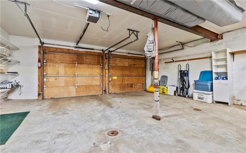 1920 Route 519, Canonsburg, 15317, 3 Bedrooms Bedrooms, 9 Rooms Rooms,2.1 BathroomsBathrooms,Residential,For Sale,Route 519,1751026