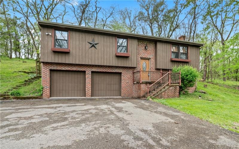 1920 Route 519, Canonsburg, 15317, 3 Bedrooms Bedrooms, 9 Rooms Rooms,2.1 BathroomsBathrooms,Residential,For Sale,Route 519,1751026