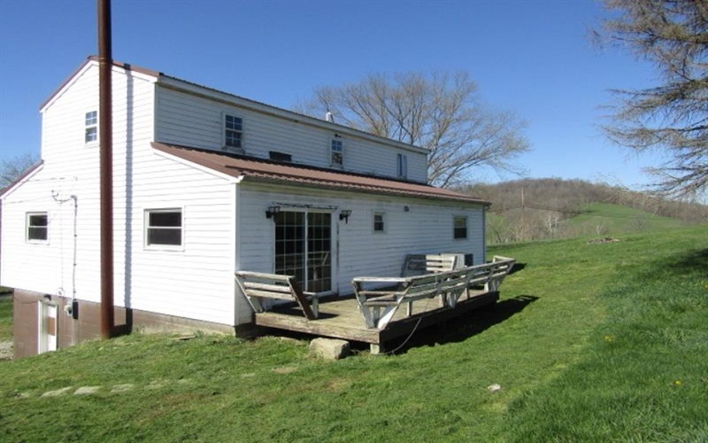 60 Bridge Rd, Prosperity, 15329, 4 Bedrooms Bedrooms, 9 Rooms Rooms,1 BathroomBathrooms,Residential,For Sale,Bridge Rd,1751179