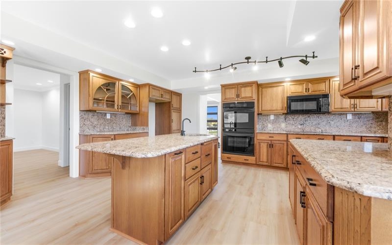 102 Peasant Village Ln, Rostraver, 15012, 5 Bedrooms Bedrooms, ,4 BathroomsBathrooms,Residential,For Sale,Peasant Village Ln,1751202