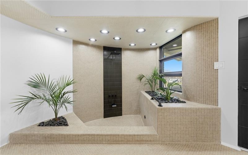 102 Peasant Village Ln, Rostraver, 15012, 5 Bedrooms Bedrooms, ,4 BathroomsBathrooms,Residential,For Sale,Peasant Village Ln,1751202