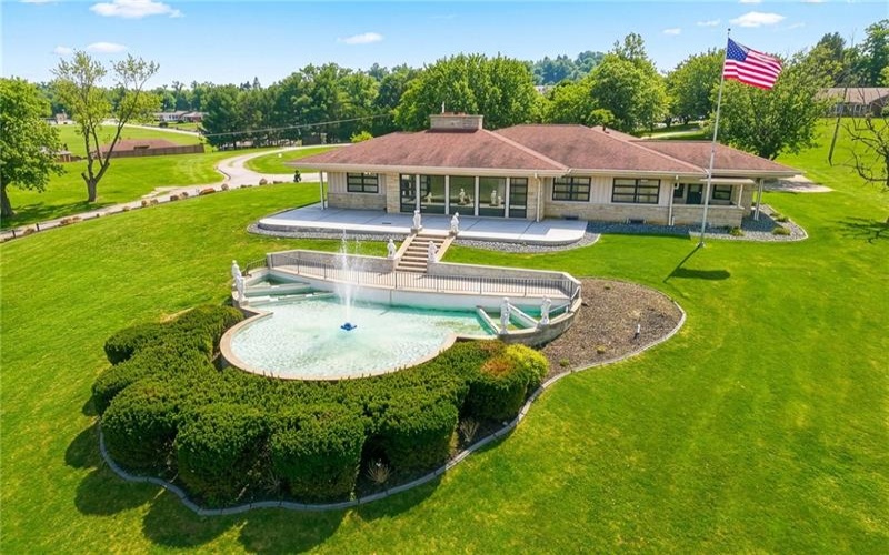102 Peasant Village Ln, Rostraver, 15012, 5 Bedrooms Bedrooms, ,4 BathroomsBathrooms,Residential,For Sale,Peasant Village Ln,1751202