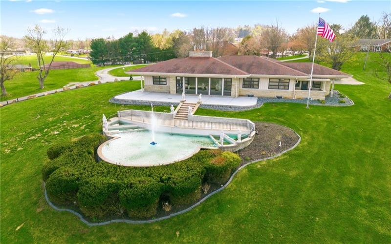 102 Peasant Village Ln, Rostraver, 15012, 5 Bedrooms Bedrooms, ,4 BathroomsBathrooms,Residential,For Sale,Peasant Village Ln,1751202