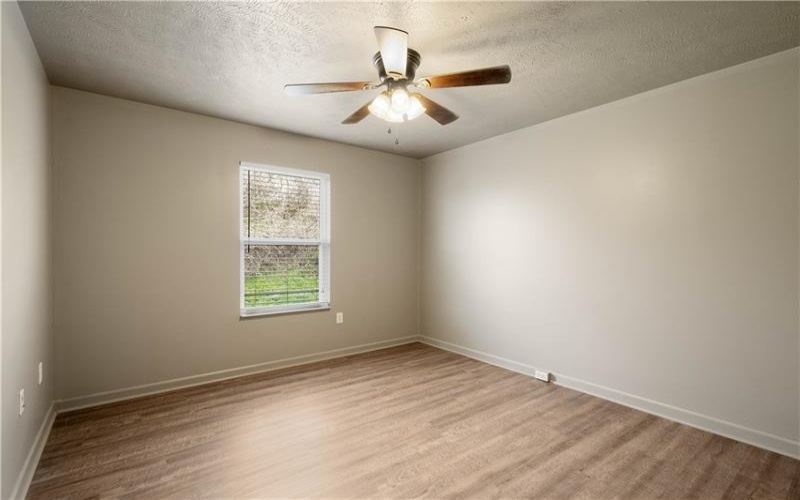 2007 Moccasin Dr, Washington, 15301, 3 Bedrooms Bedrooms, 7 Rooms Rooms,2.1 BathroomsBathrooms,Residential,For Sale,Moccasin Dr,1748250