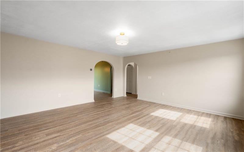2007 Moccasin Dr, Washington, 15301, 3 Bedrooms Bedrooms, 7 Rooms Rooms,2.1 BathroomsBathrooms,Residential,For Sale,Moccasin Dr,1748250