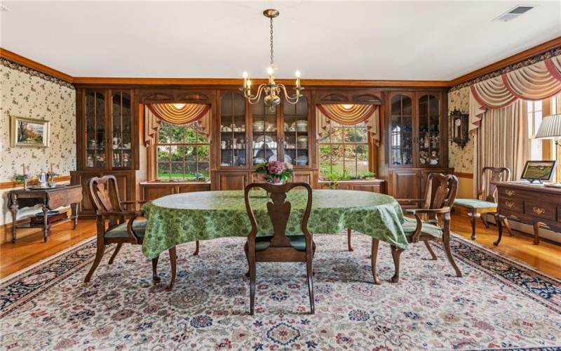 422 Summit Ave, Ligonier, 15658, 4 Bedrooms Bedrooms, 13 Rooms Rooms,2.1 BathroomsBathrooms,Residential,For Sale,Summit Ave,1751011