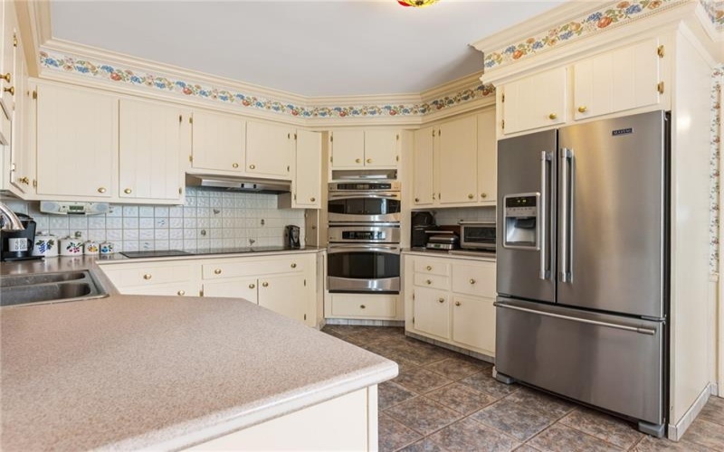 422 Summit Ave, Ligonier, 15658, 4 Bedrooms Bedrooms, 13 Rooms Rooms,2.1 BathroomsBathrooms,Residential,For Sale,Summit Ave,1751011