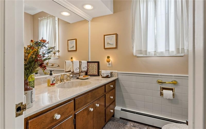 422 Summit Ave, Ligonier, 15658, 4 Bedrooms Bedrooms, 13 Rooms Rooms,2.1 BathroomsBathrooms,Residential,For Sale,Summit Ave,1751011