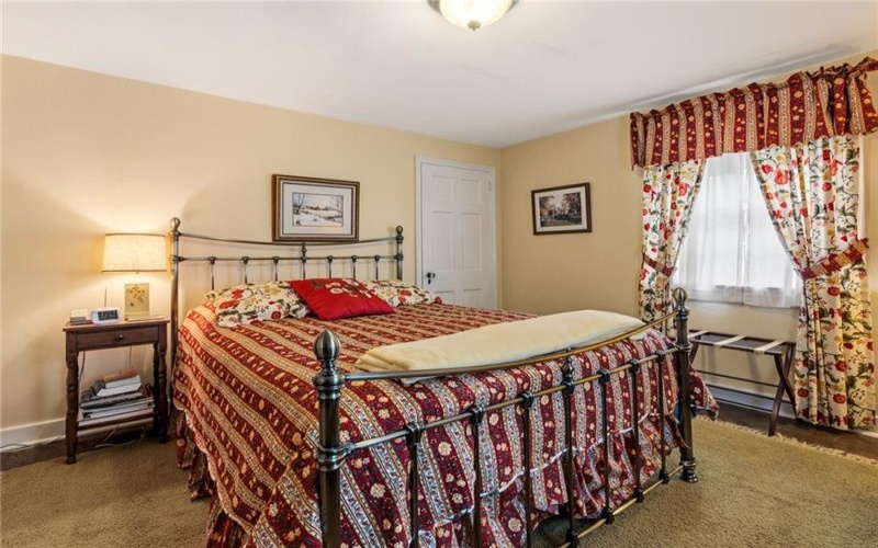 422 Summit Ave, Ligonier, 15658, 4 Bedrooms Bedrooms, 13 Rooms Rooms,2.1 BathroomsBathrooms,Residential,For Sale,Summit Ave,1751011