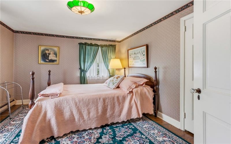 422 Summit Ave, Ligonier, 15658, 4 Bedrooms Bedrooms, 13 Rooms Rooms,2.1 BathroomsBathrooms,Residential,For Sale,Summit Ave,1751011