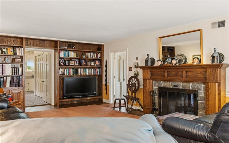 422 Summit Ave, Ligonier, 15658, 4 Bedrooms Bedrooms, 13 Rooms Rooms,2.1 BathroomsBathrooms,Residential,For Sale,Summit Ave,1751011