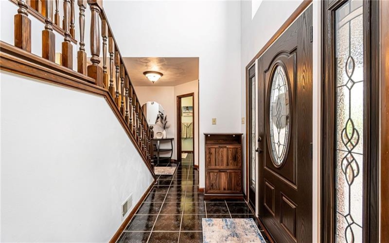 691 Adele Dr, Irwin, 15642, 3 Bedrooms Bedrooms, 10 Rooms Rooms,3.1 BathroomsBathrooms,Residential,For Sale,Adele Dr,1751087