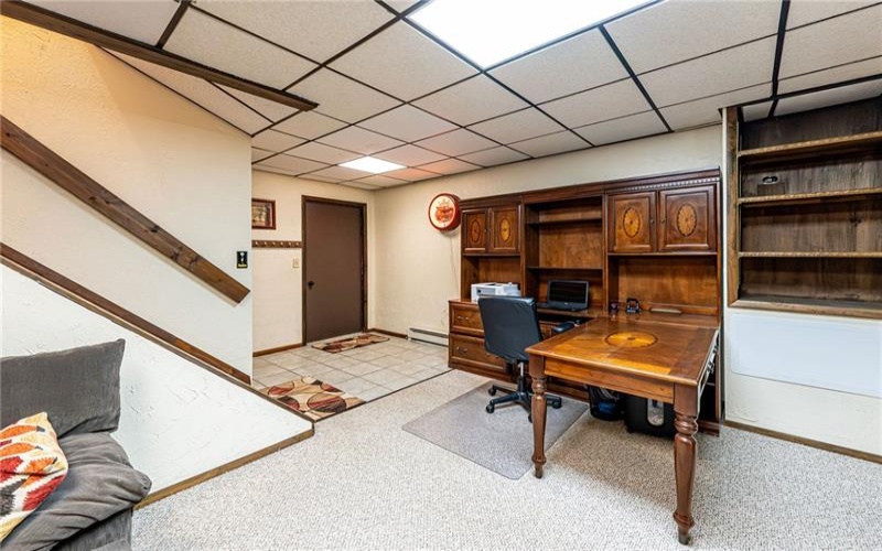 691 Adele Dr, Irwin, 15642, 3 Bedrooms Bedrooms, 10 Rooms Rooms,3.1 BathroomsBathrooms,Residential,For Sale,Adele Dr,1751087