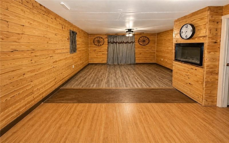101 Fishpot Rd, Fredericktown, 15333, 1 Bedroom Bedrooms, ,1 BathroomBathrooms,Residential,For Sale,Fishpot Rd,1751254