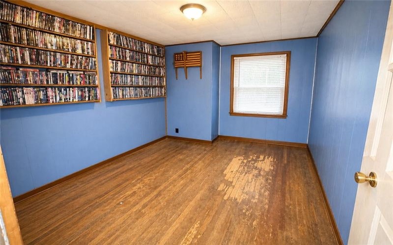 101 Fishpot Rd, Fredericktown, 15333, 1 Bedroom Bedrooms, ,1 BathroomBathrooms,Residential,For Sale,Fishpot Rd,1751254