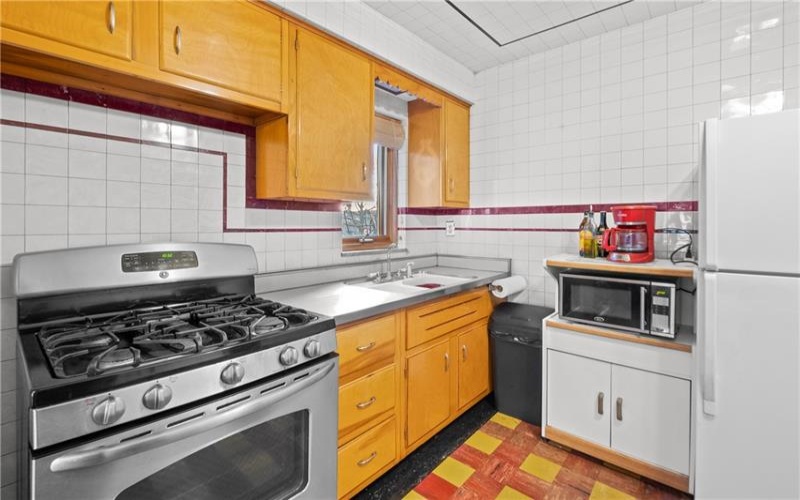 239 Spruce St, Canonsburg, 15317, 2 Bedrooms Bedrooms, 6 Rooms Rooms,2 BathroomsBathrooms,Residential,For Sale,Spruce St,1751267