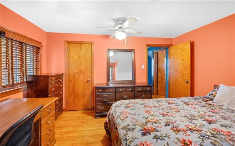 239 Spruce St, Canonsburg, 15317, 2 Bedrooms Bedrooms, 6 Rooms Rooms,2 BathroomsBathrooms,Residential,For Sale,Spruce St,1751267