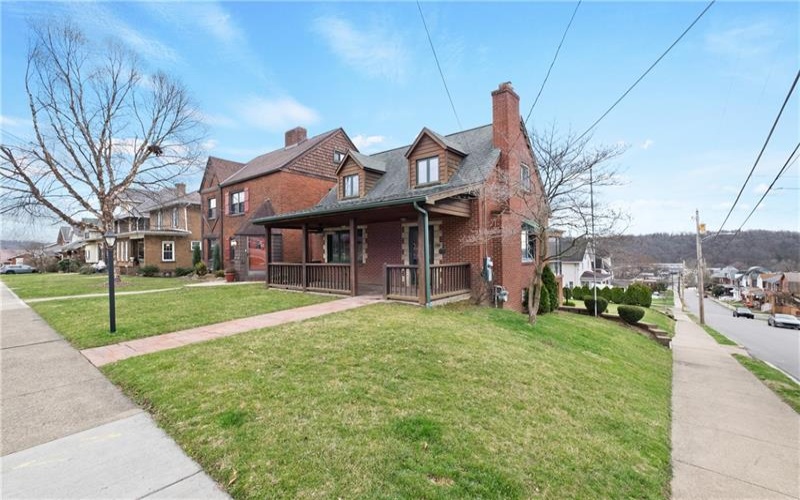 239 Spruce St, Canonsburg, 15317, 2 Bedrooms Bedrooms, 6 Rooms Rooms,2 BathroomsBathrooms,Residential,For Sale,Spruce St,1751267