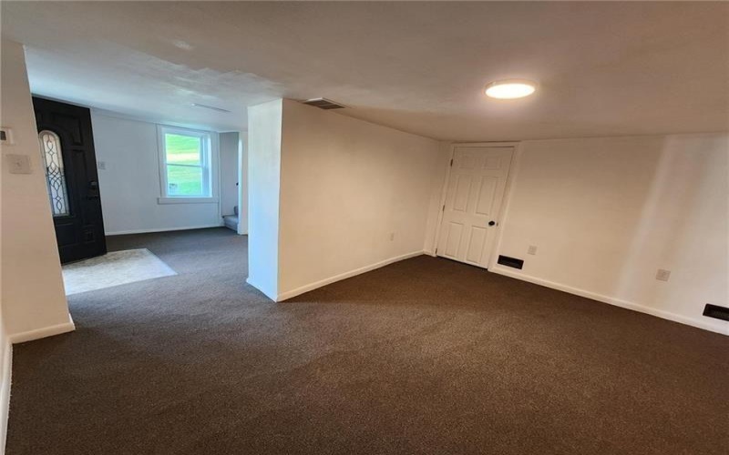 103 Elizabeth STREET, Washington, 15301, 3 Bedrooms Bedrooms, 6 Rooms Rooms,1 BathroomBathrooms,Residential,For Sale,Elizabeth,1751305