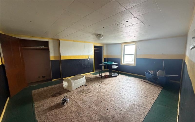 27 Mifflin Ave, Uniontown, 15401, 4 Bedrooms Bedrooms, ,1.1 BathroomsBathrooms,Residential,For Sale,Mifflin Ave,1751311